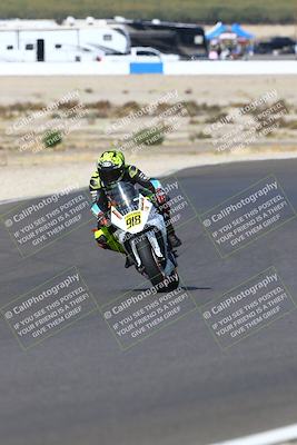 media/Oct-12-2025-CRA (Sun) [[e621380112]]/Races/Race 10/